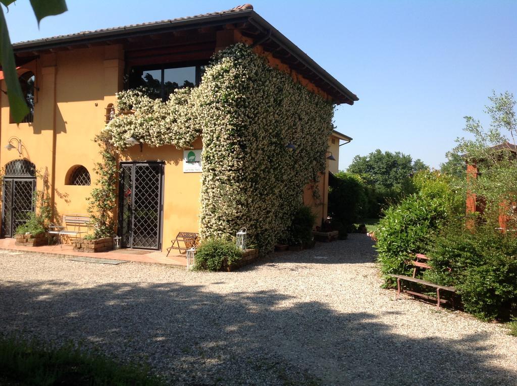 Farm stay Azienda Agrituristica Santissima Trinita Budrio (Bologna)
